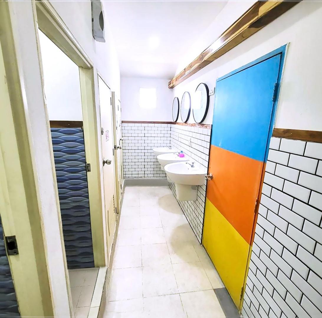 Mypatong Social Hostel Ngoại thất bức ảnh