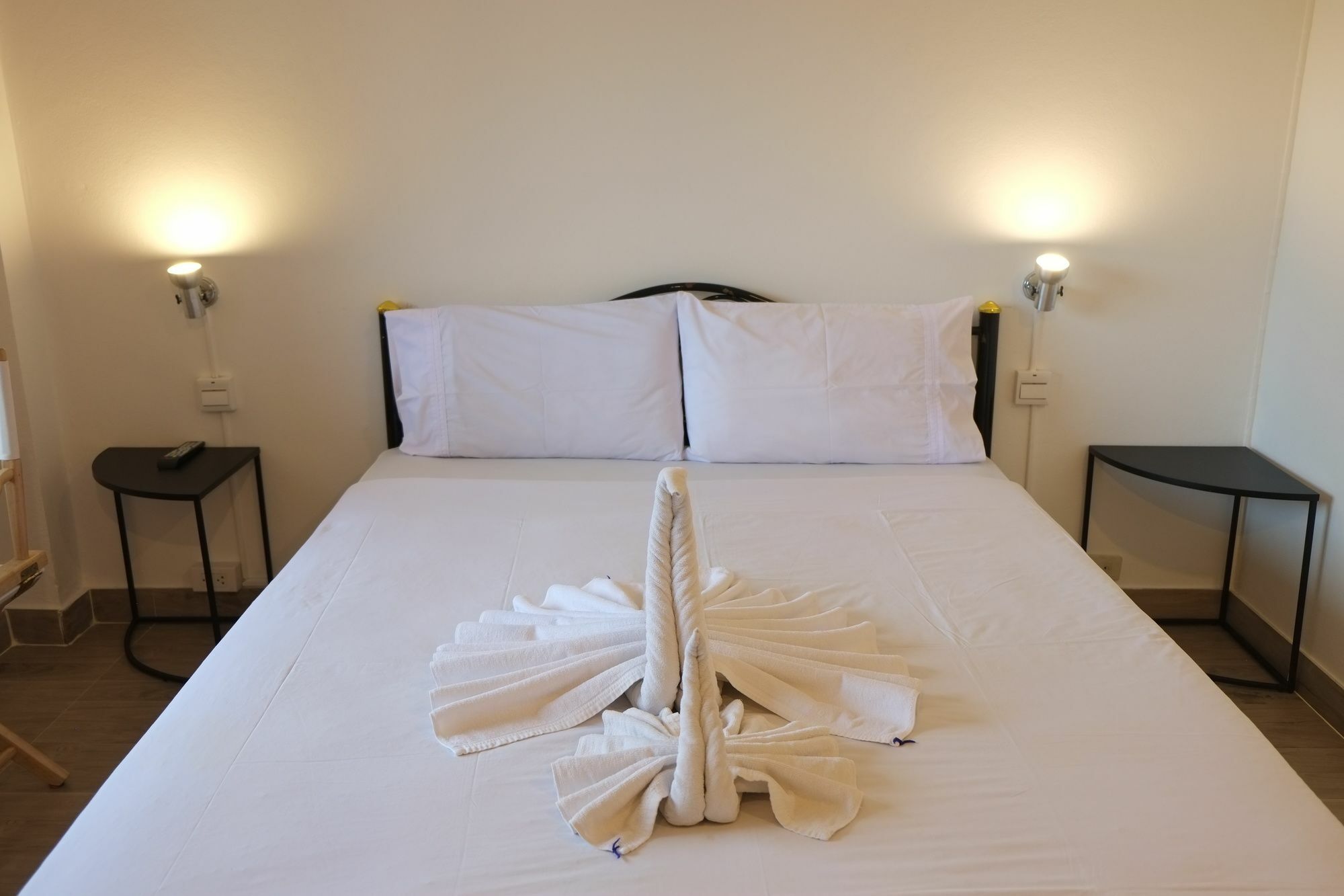 Mypatong Social Hostel Ngoại thất bức ảnh