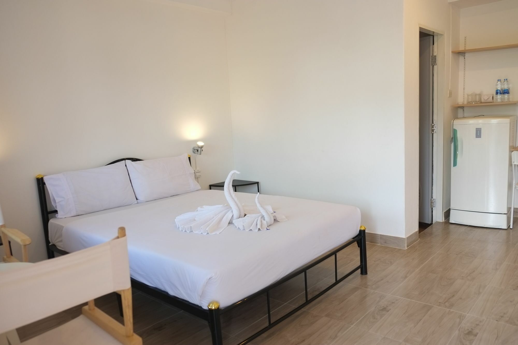 Mypatong Social Hostel Ngoại thất bức ảnh