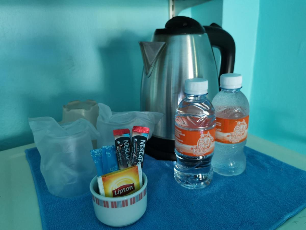 Mypatong Social Hostel Ngoại thất bức ảnh